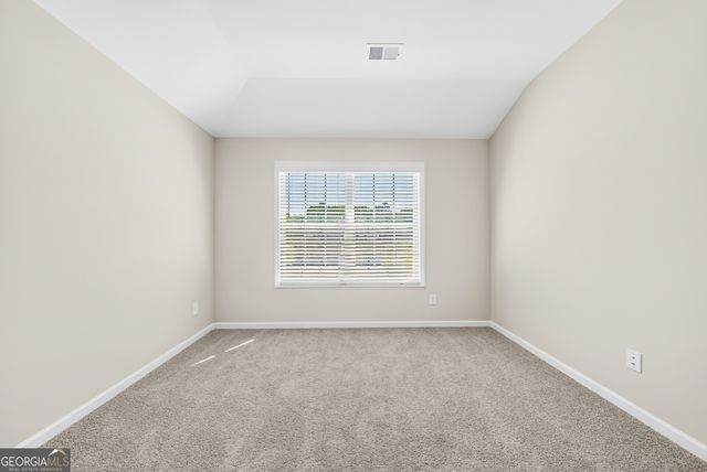 102 Beaver Creek Way 265, Lagrange, GA 30241
