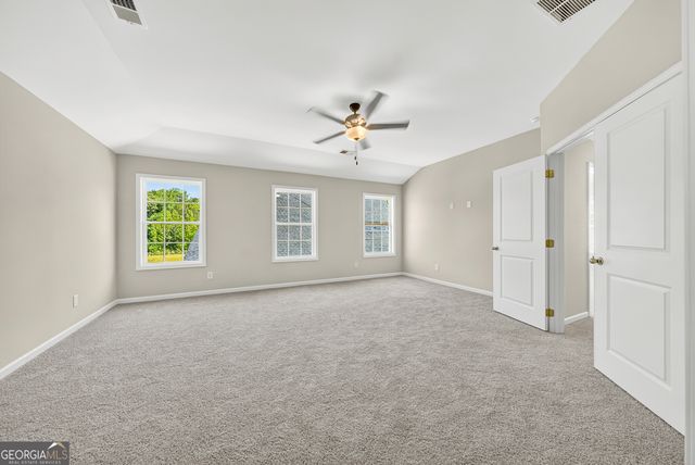 102 Beaver Creek Way 265, Lagrange, GA 30241