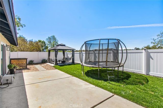 42665 San Julian Place, Temecula, CA 92592