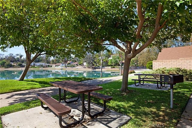 42665 San Julian Place, Temecula, CA 92592