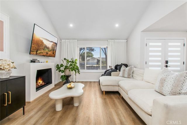 42665 San Julian Place, Temecula, CA 92592