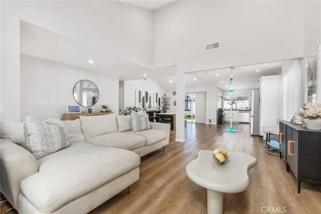 42665 San Julian Place, Temecula, CA 92592