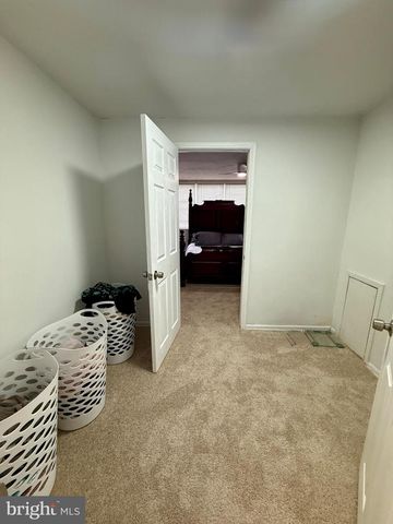 4221 FAIRDALE RD, Philadelphia, PA 19154