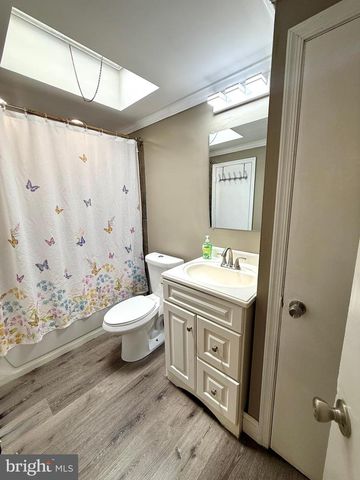 4221 FAIRDALE RD, Philadelphia, PA 19154