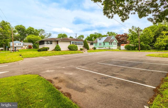 102 BURNT MILL, Voorhees, NJ 08043