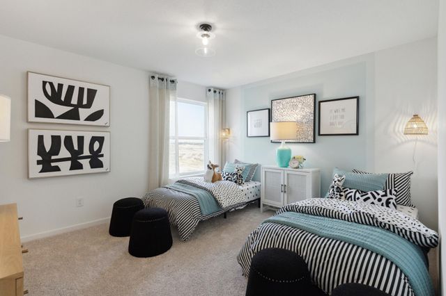 1586 Norbert Lane, Shakopee, MN 55379