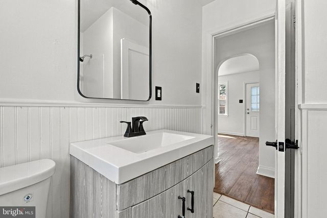 303 GREYSTONE RD, York, PA 17402