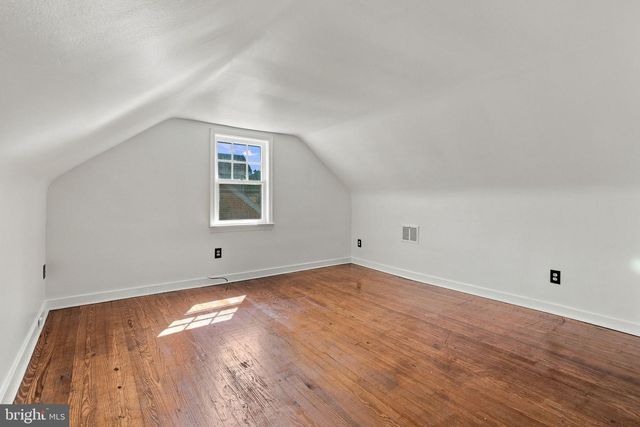 303 GREYSTONE RD, York, PA 17402