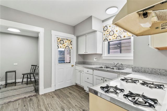 745 Bank St, Beaver, PA 15009