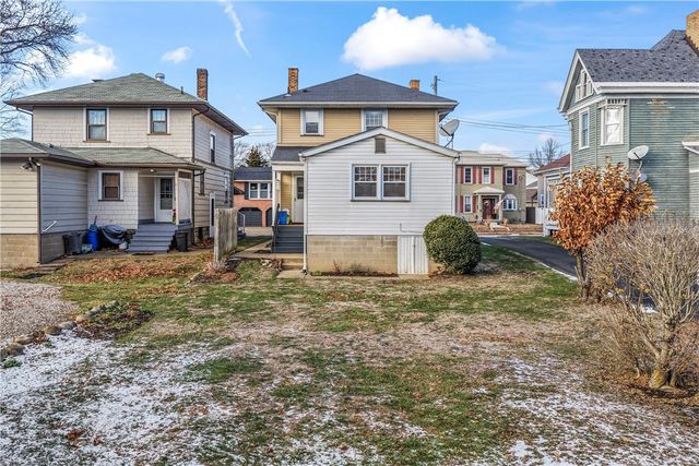 745 Bank St, Beaver, PA 15009