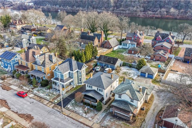 745 Bank St, Beaver, PA 15009