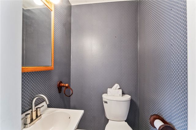 745 Bank St, Beaver, PA 15009