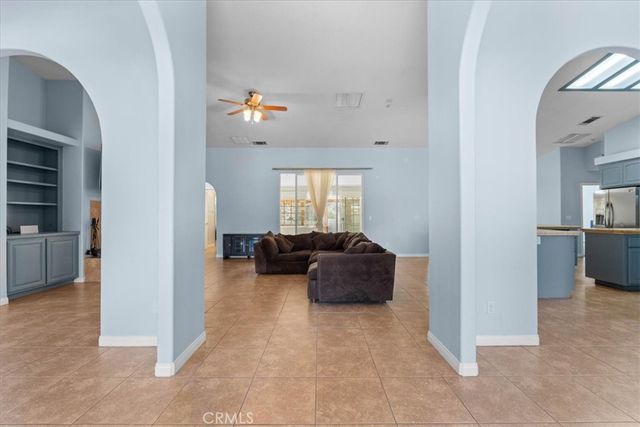 1679 Desert Front, Wrightwood, CA 92397