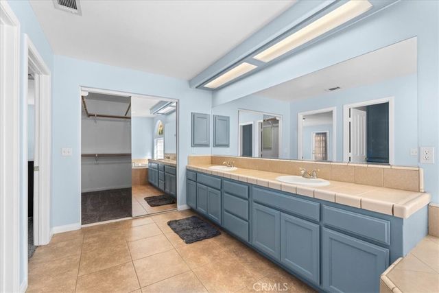 1679 Desert Front, Wrightwood, CA 92397