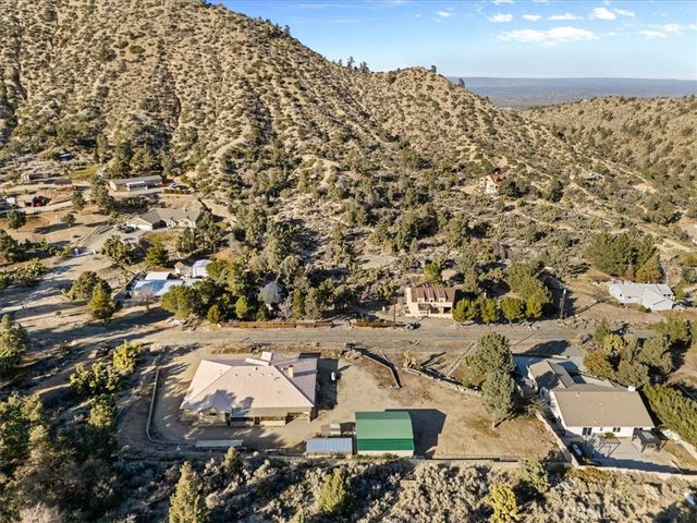 1679 Desert Front, Wrightwood, CA 92397