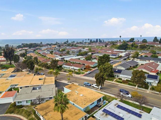 3747 Vista Campana South 35, Oceanside, CA 92057