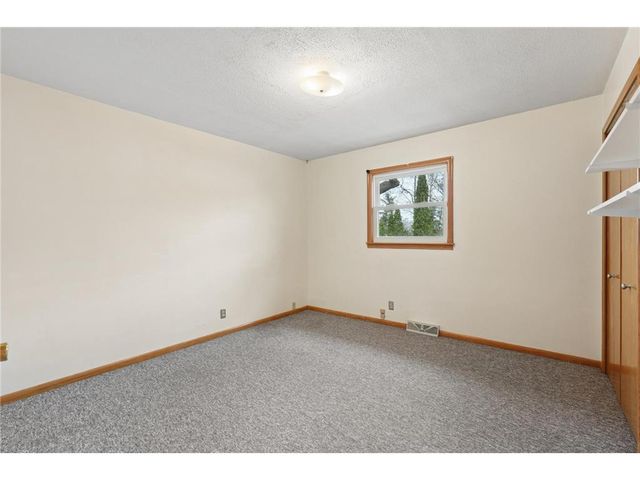 706 Summit Street, Osceola, WI 54020