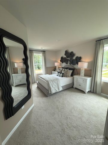 4541 Green Drake Drive, Charlotte, NC 28269