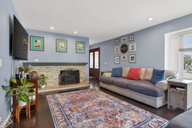 8441 Hollister Street, Ventura, CA 93004