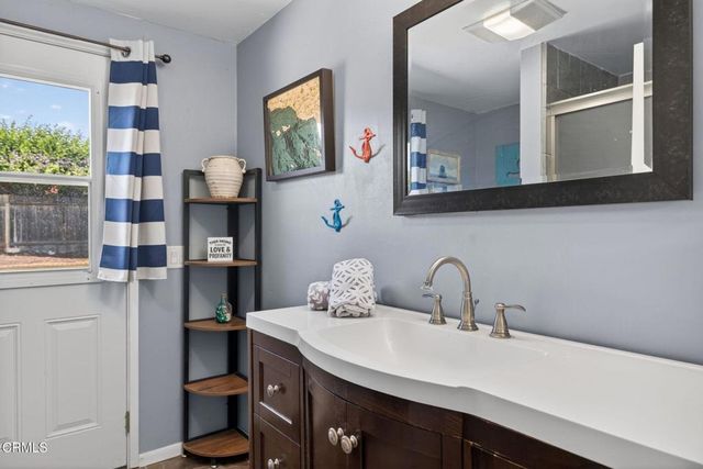 8441 Hollister Street, Ventura, CA 93004