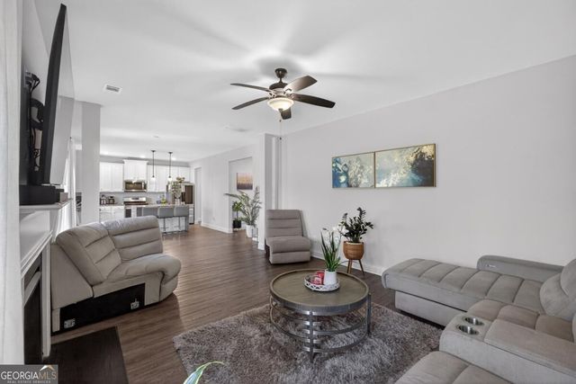 15 Dublin Way NW, Adairsville, GA 30103