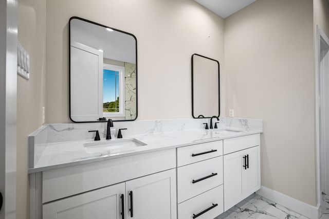 6065 Wildlife Way, Athens, TX 75752