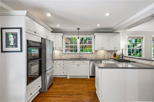 841 W Ponce de Leon Avenue, Decatur, GA 30030
