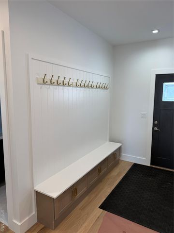 286 Dorchester Road, Garden City South, NY 11530