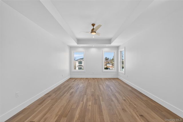 286 Dorchester Road, Garden City South, NY 11530