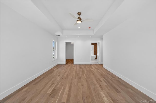 286 Dorchester Road, Garden City South, NY 11530