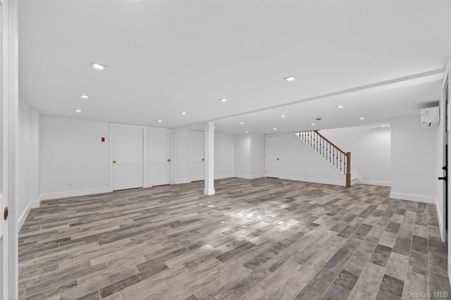 286 Dorchester Road, Garden City South, NY 11530