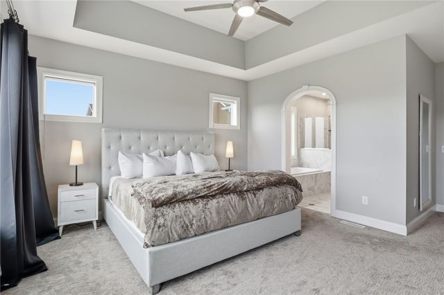 19 Lexton Way, Pittsford, NY 14534