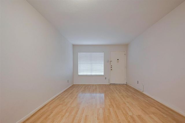 2350 Bering Drive 94, Houston, TX 77057