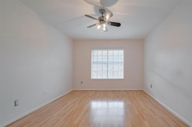 2350 Bering Drive 94, Houston, TX 77057