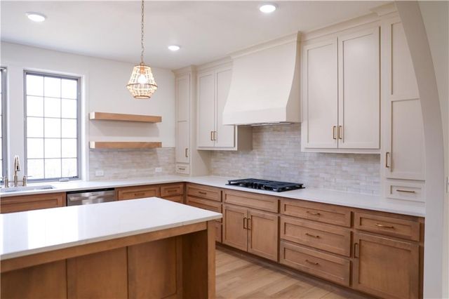 26103 Blue Mills Road, Independence, MO 64058