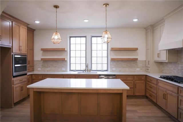 26103 Blue Mills Road, Independence, MO 64058