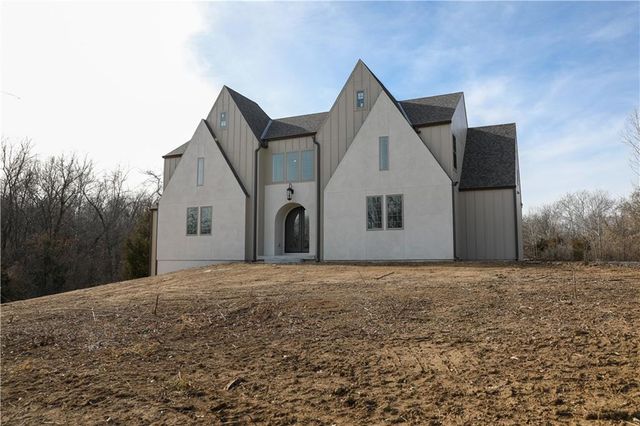 26103 Blue Mills Road, Independence, MO 64058