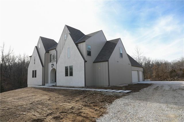 26103 Blue Mills Road, Independence, MO 64058