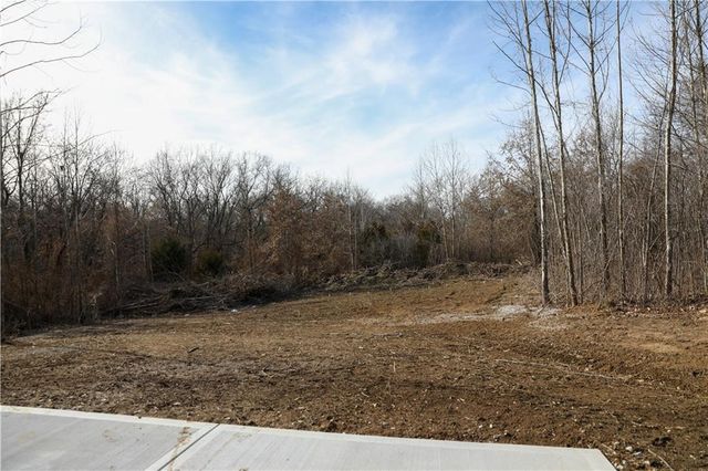 26103 Blue Mills Road, Independence, MO 64058