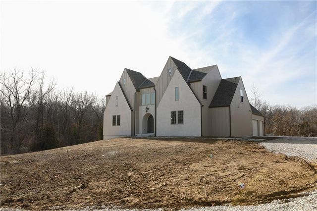 26103 Blue Mills Road, Independence, MO 64058