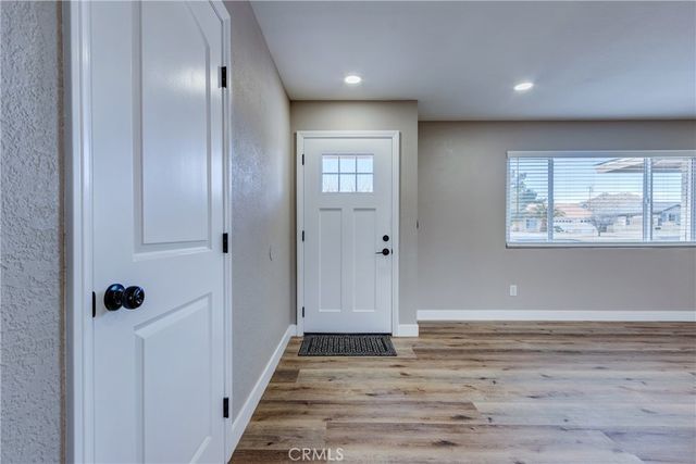 16469 Chippewa, Apple Valley, CA 92307