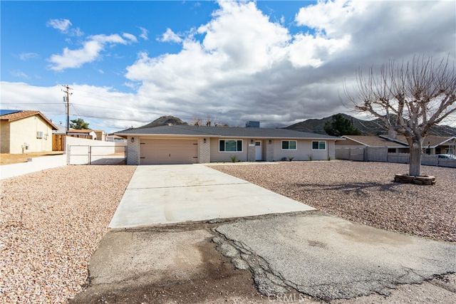 16469 Chippewa, Apple Valley, CA 92307