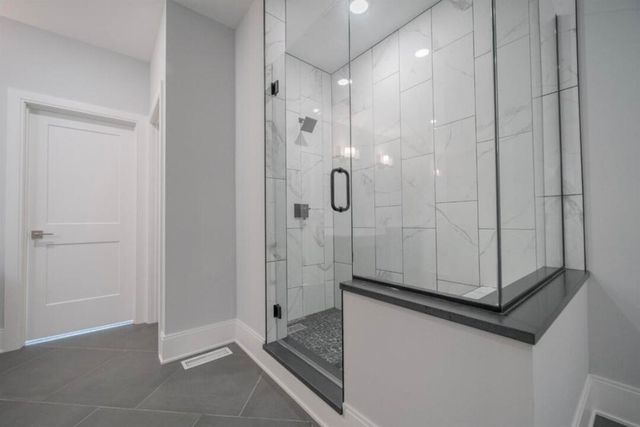 83 Eskir Lane, Crown Point, IN 46307