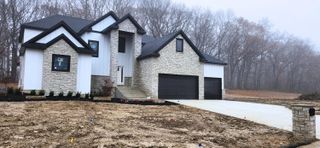 83 Eskir Lane, Crown Point, IN 46307