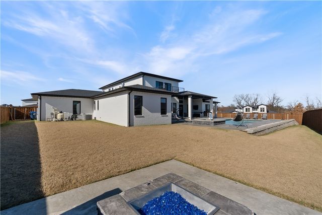 8416 W Pepper Grass, Bentonville, AR 72713