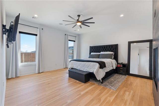 8416 W Pepper Grass, Bentonville, AR 72713