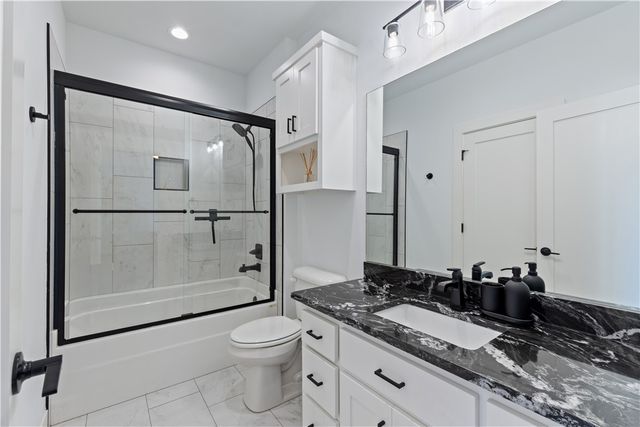 8416 W Pepper Grass, Bentonville, AR 72713