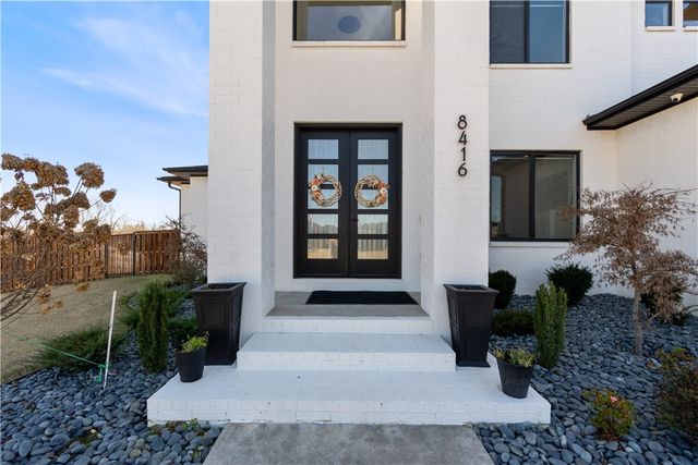 8416 W Pepper Grass, Bentonville, AR 72713