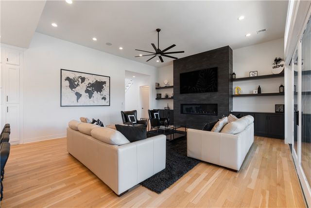 8416 W Pepper Grass, Bentonville, AR 72713