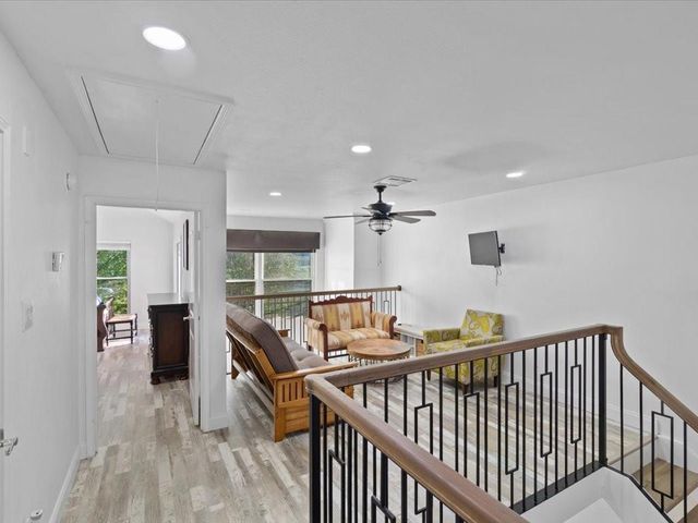 15932 Seahorse Drive 272, Houston, TX 77062